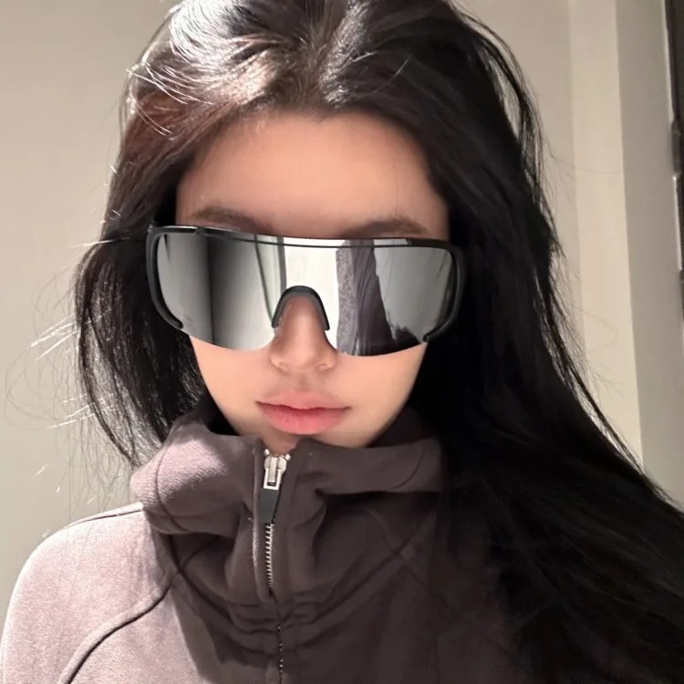 regalos empresariales originales con gafas de sol personalizadas